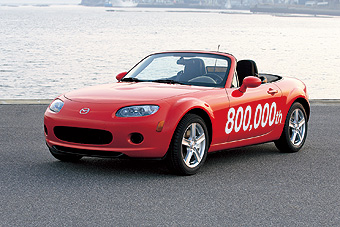 The 800,000th Roadster (Soft top model destined for the North American market)