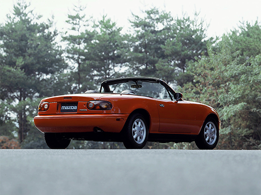 MX-5 with specifications for export models (1989)