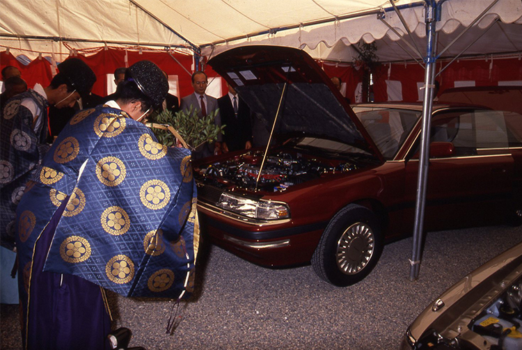PERSONA in Hofu-tenmangu Shrine (1988)