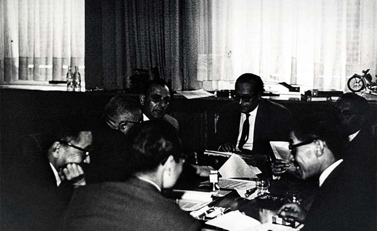 Technology alliance discussion at NSU, Germany (1960)