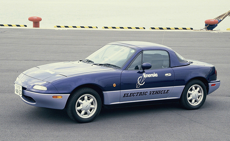 MX-5 electric vehicle jointly-developed with an electric power company (1993)