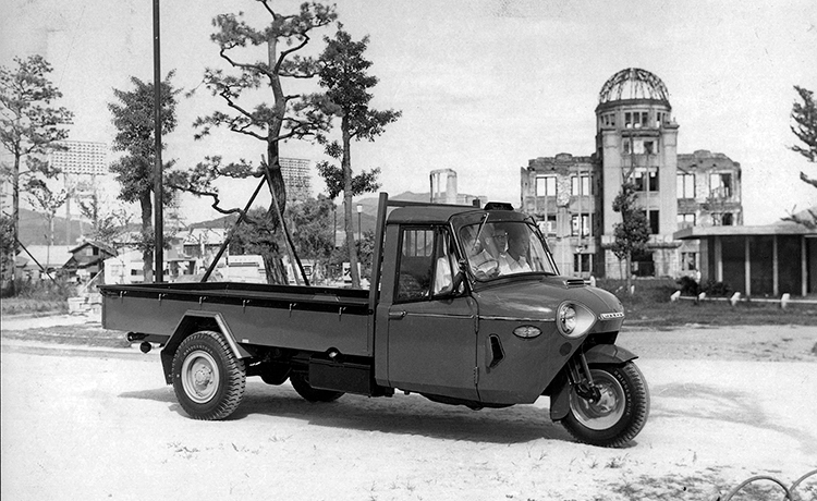 Three-wheeled Truck Type HBR (1957)